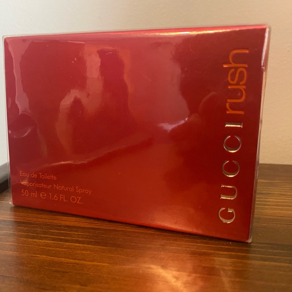 GUCCI RUSH perfume